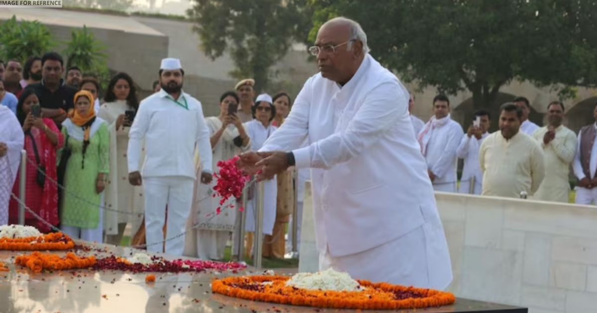Mallikarjun Kharge pays tribute to freedom fighters involved in Kakori conspiracy